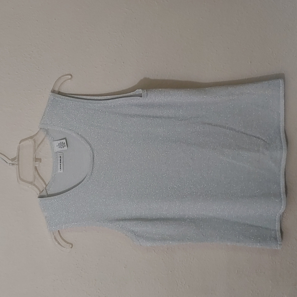 Laura Ashley Women's Size Small Tank